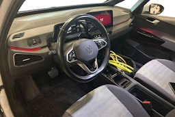 valkoinen Volkswagen ID.3 2021 kuva 3.