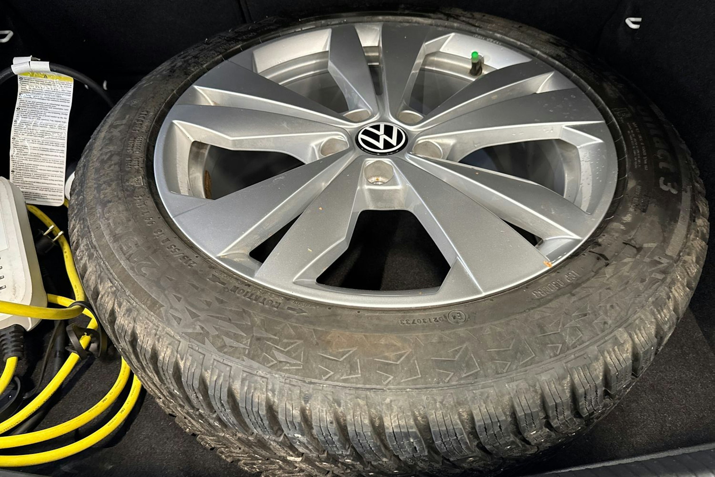 met. valkoinen Volkswagen ID.3 2021 kuva 22.