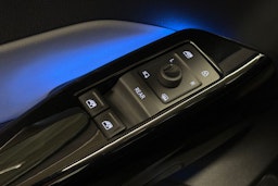 valkoinen Volkswagen ID.3 2021 kuva 14.