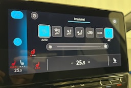 valkoinen Volkswagen ID.3 2021 kuva 25.