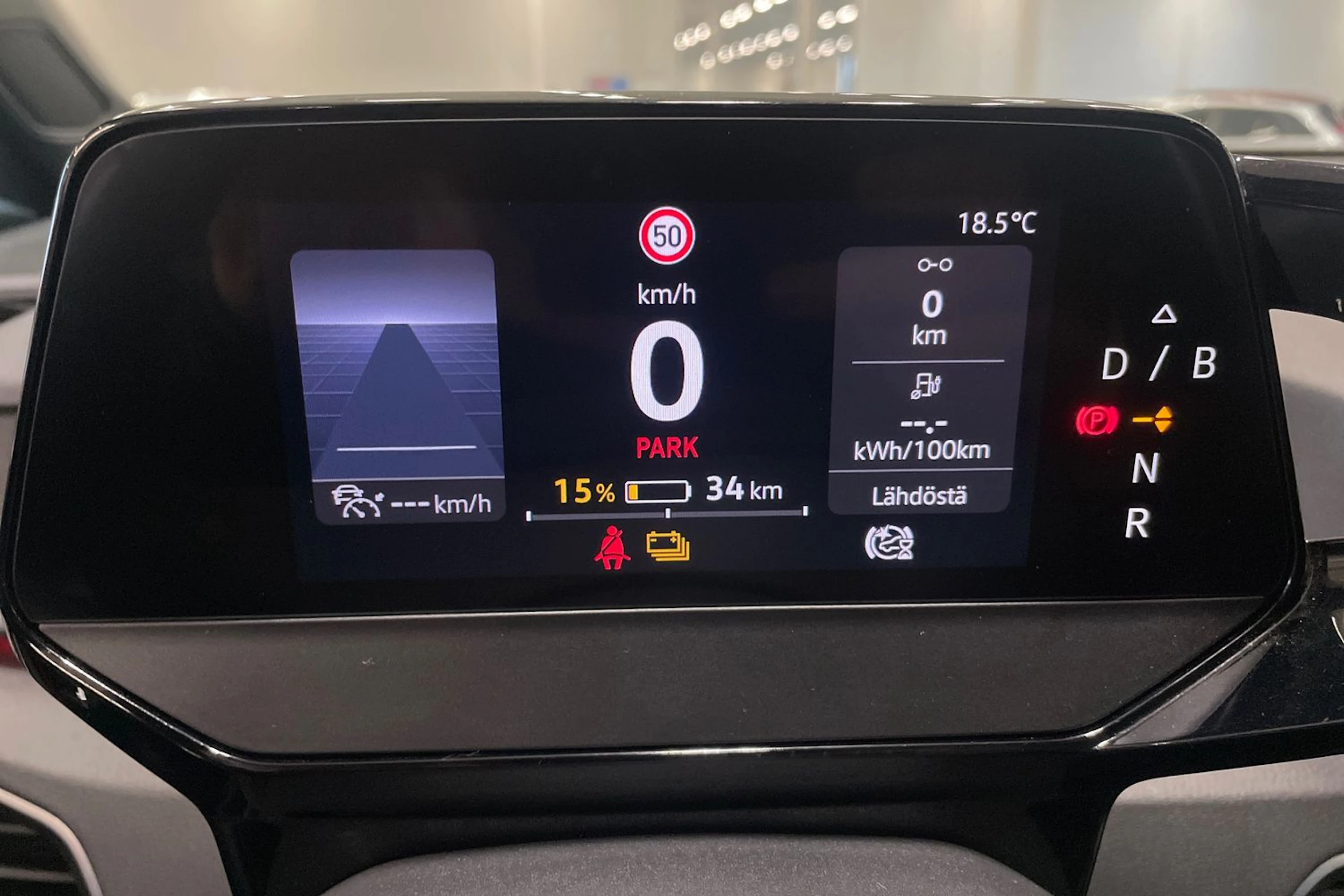 met. valkoinen Volkswagen ID.3 2021 kuva 14.