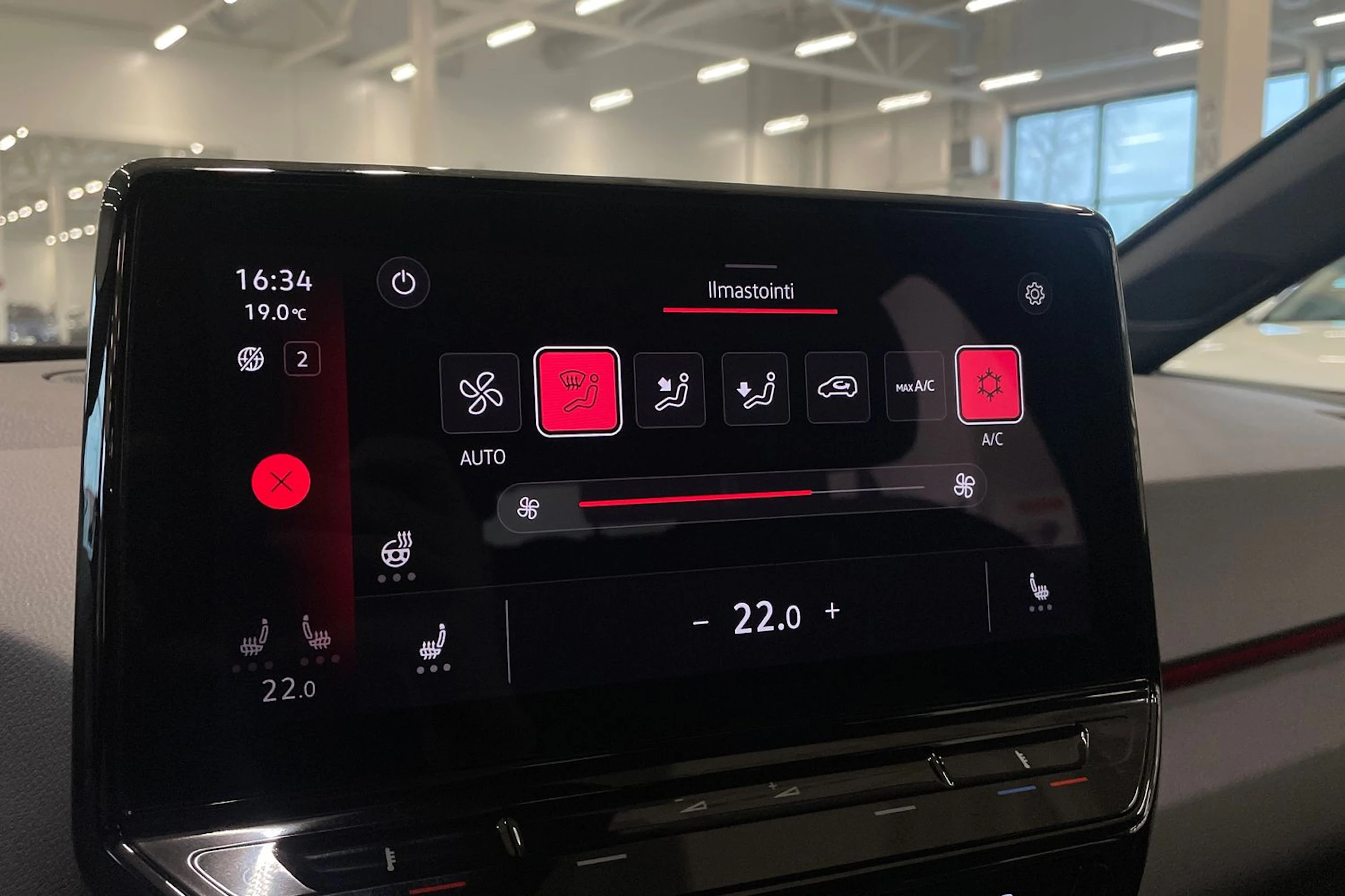 met. valkoinen Volkswagen ID.3 2021 kuva 19.