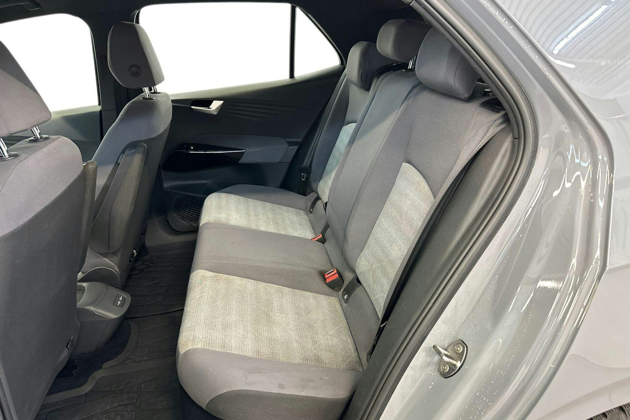 harmaa Volkswagen ID.3 2021 kuva 10.