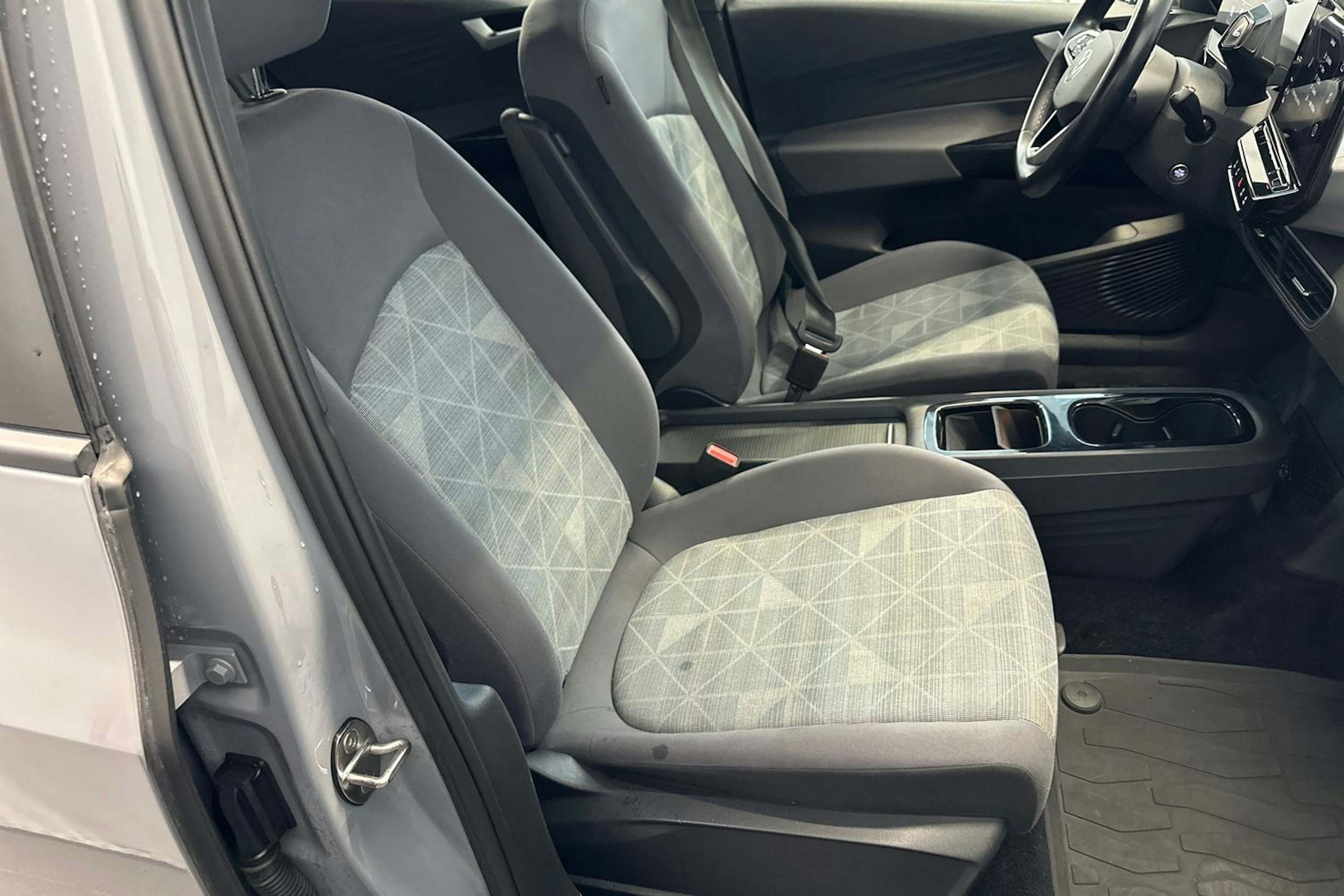 harmaa Volkswagen ID.3 2021 kuva 16.