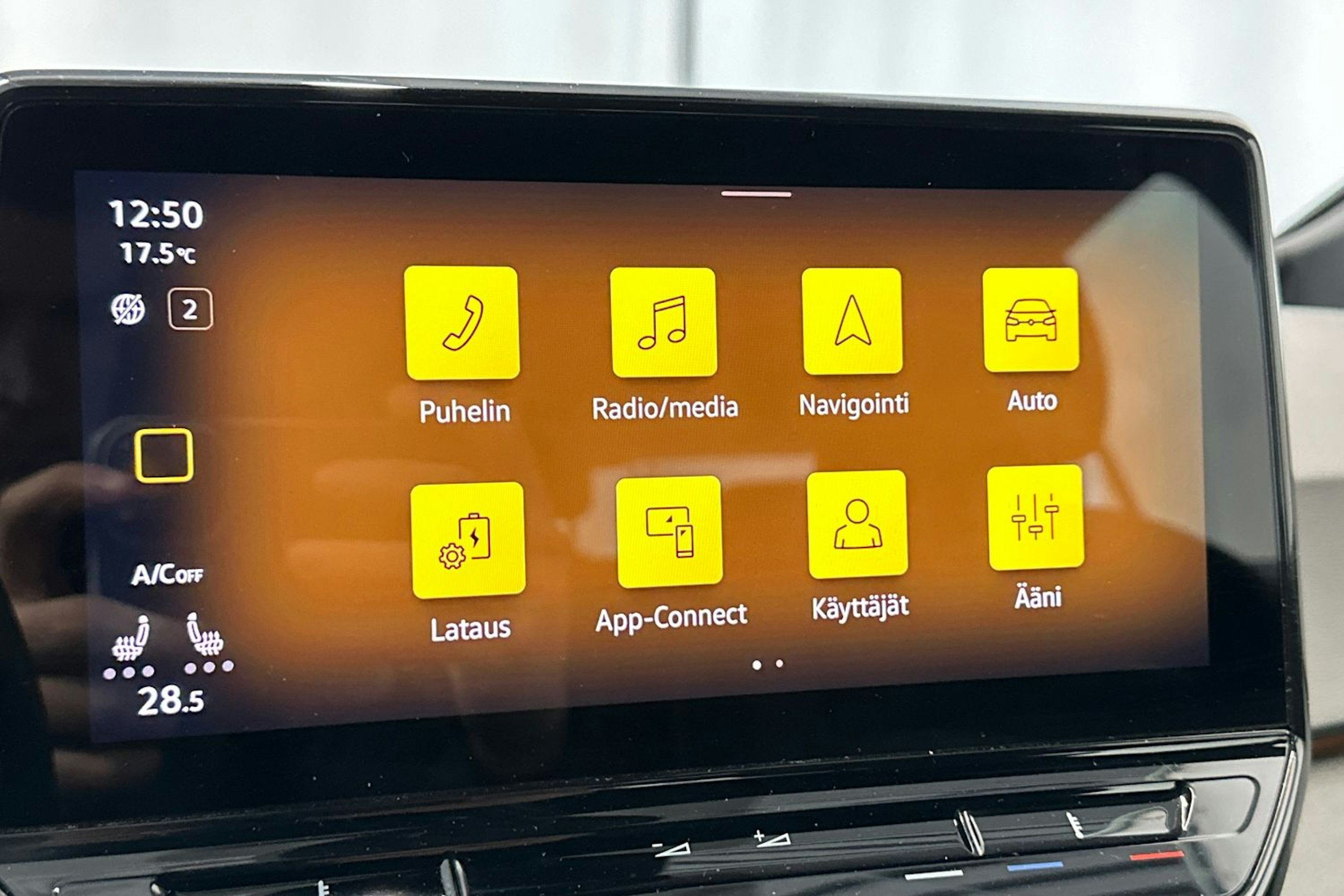 harmaa Volkswagen ID.3 2021 kuva 23.