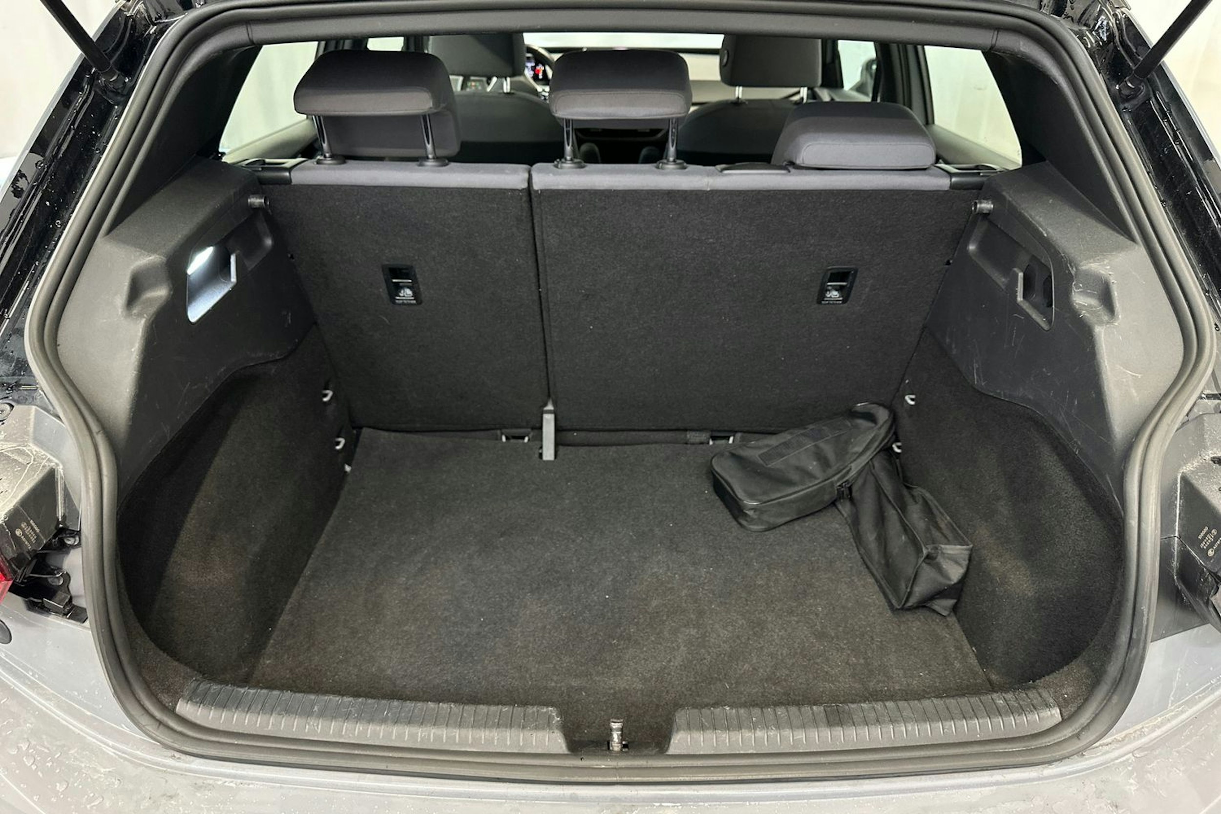 harmaa Volkswagen ID.3 2021 kuva 30.