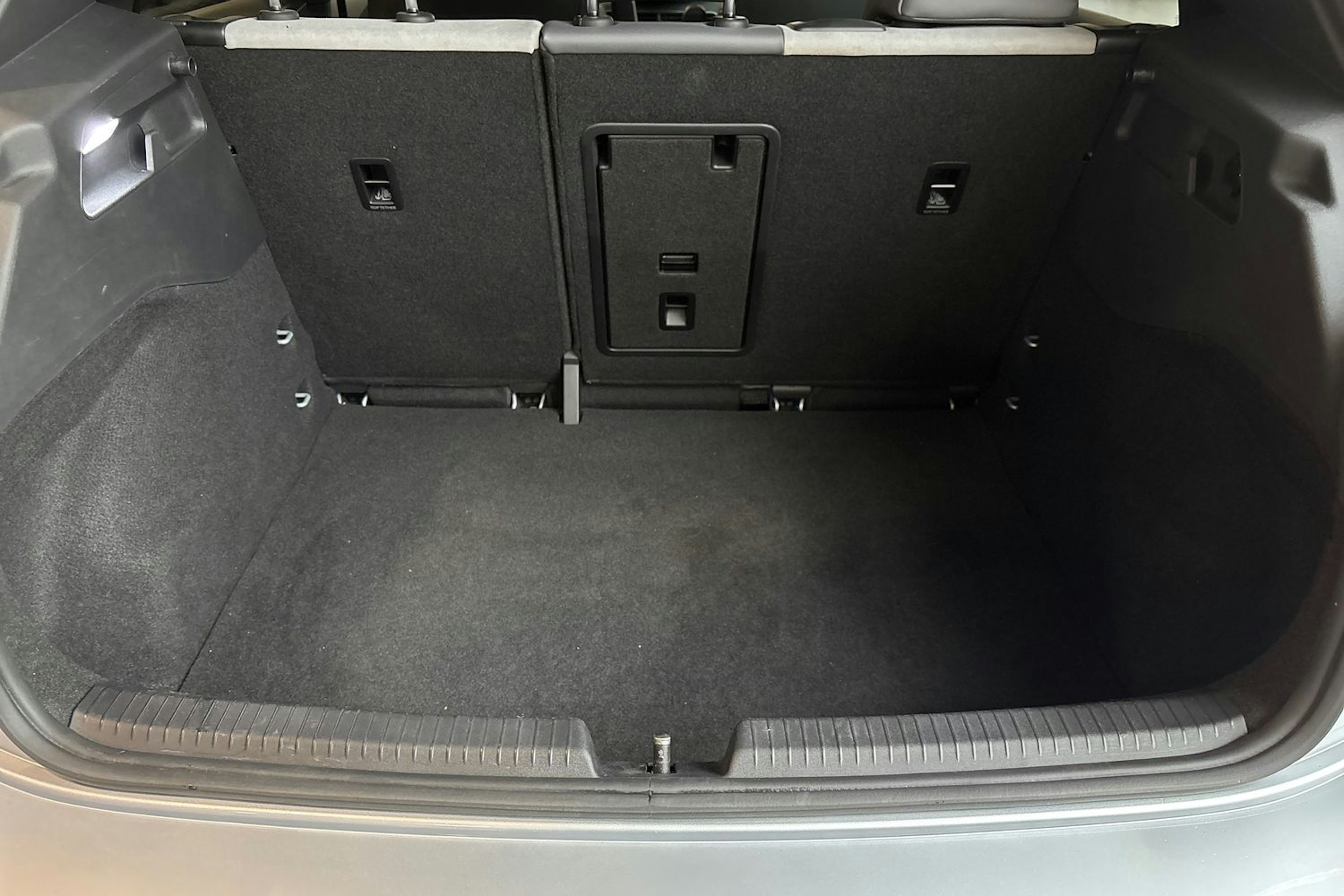 hopea Volkswagen ID.3 2021 kuva 14.