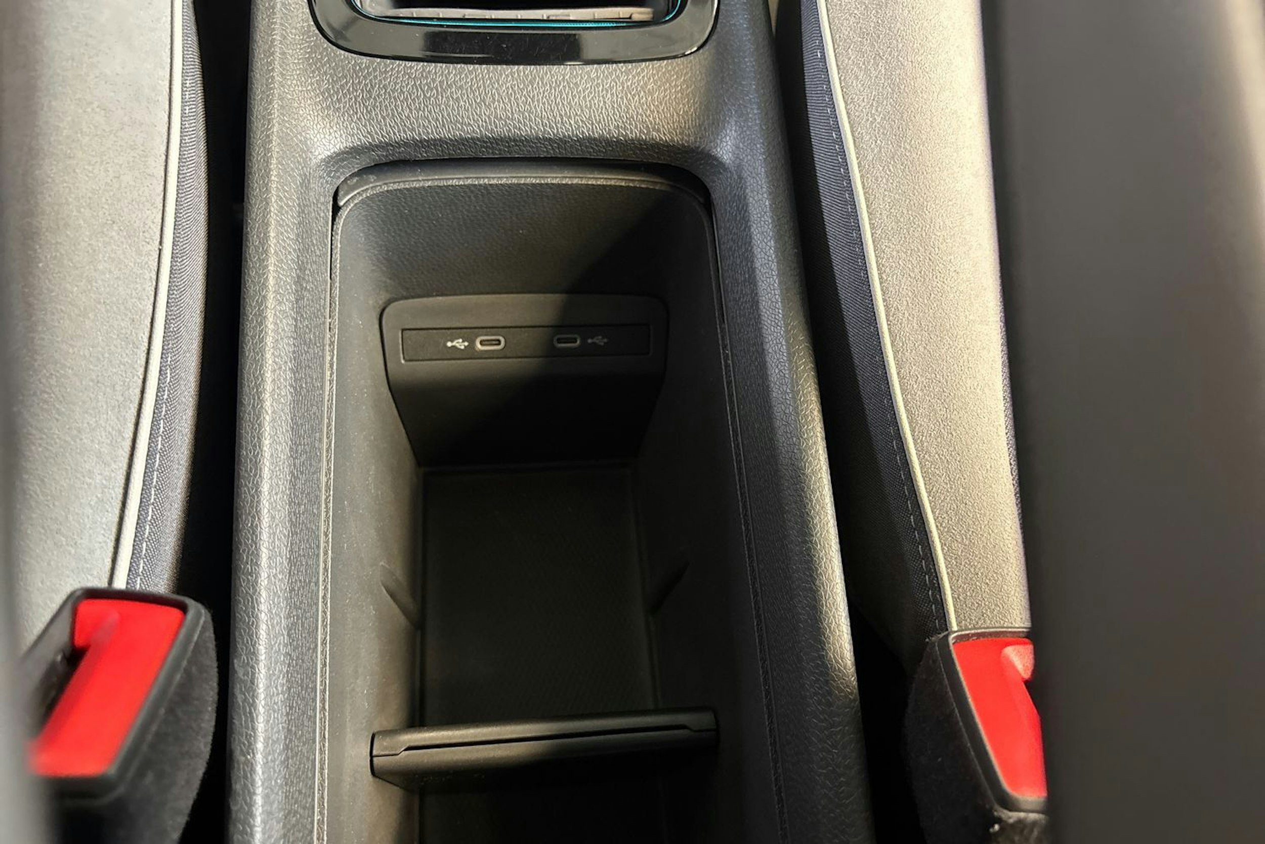 hopea Volkswagen ID.3 2021 kuva 25.