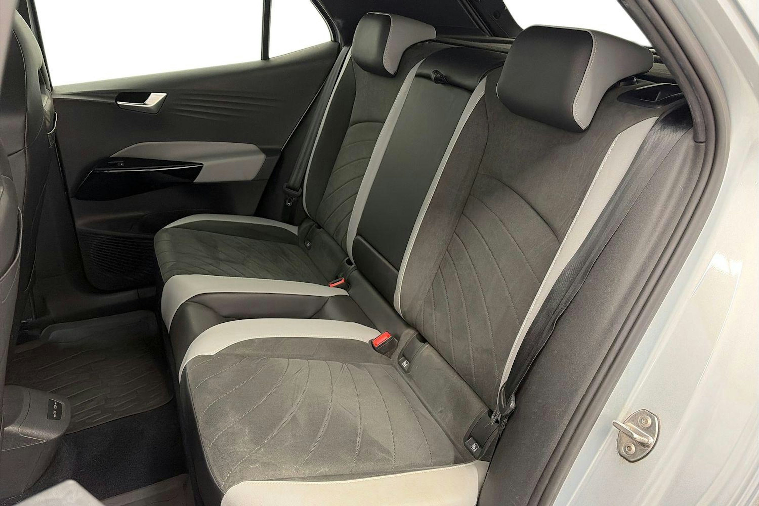 hopea Volkswagen ID.3 2021 kuva 10.