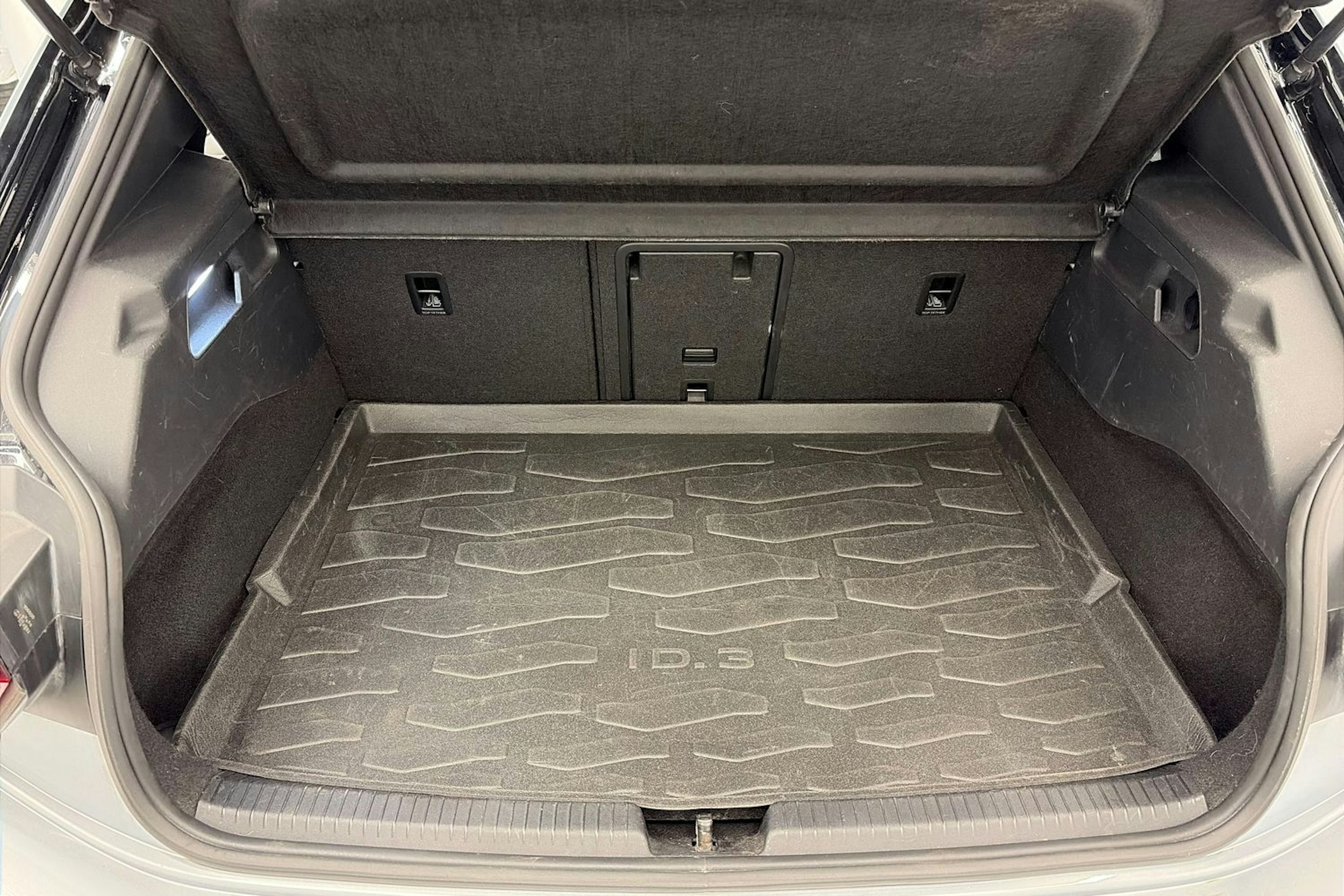 hopea Volkswagen ID.3 2021 kuva 14.