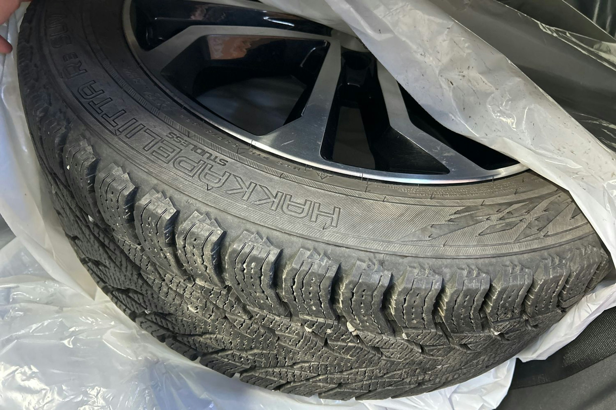 Harmaa Volkswagen ID.3 2021 kuva 10.