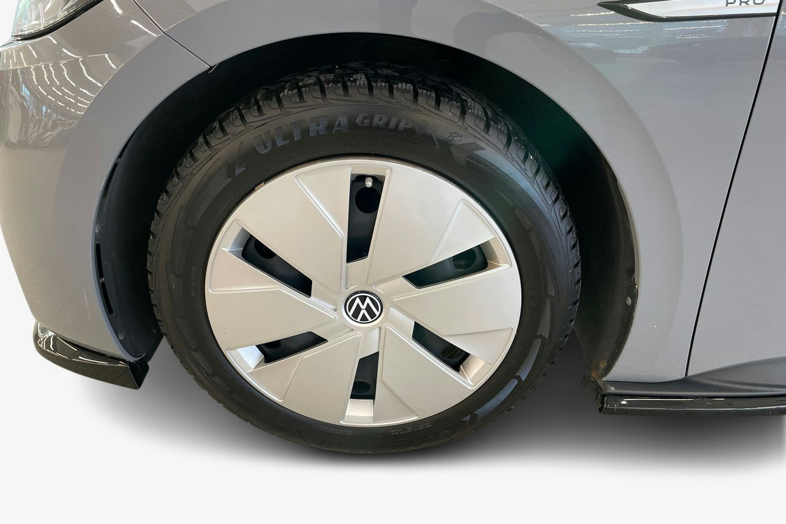 Harmaa Volkswagen ID.3 2021 kuva 11.