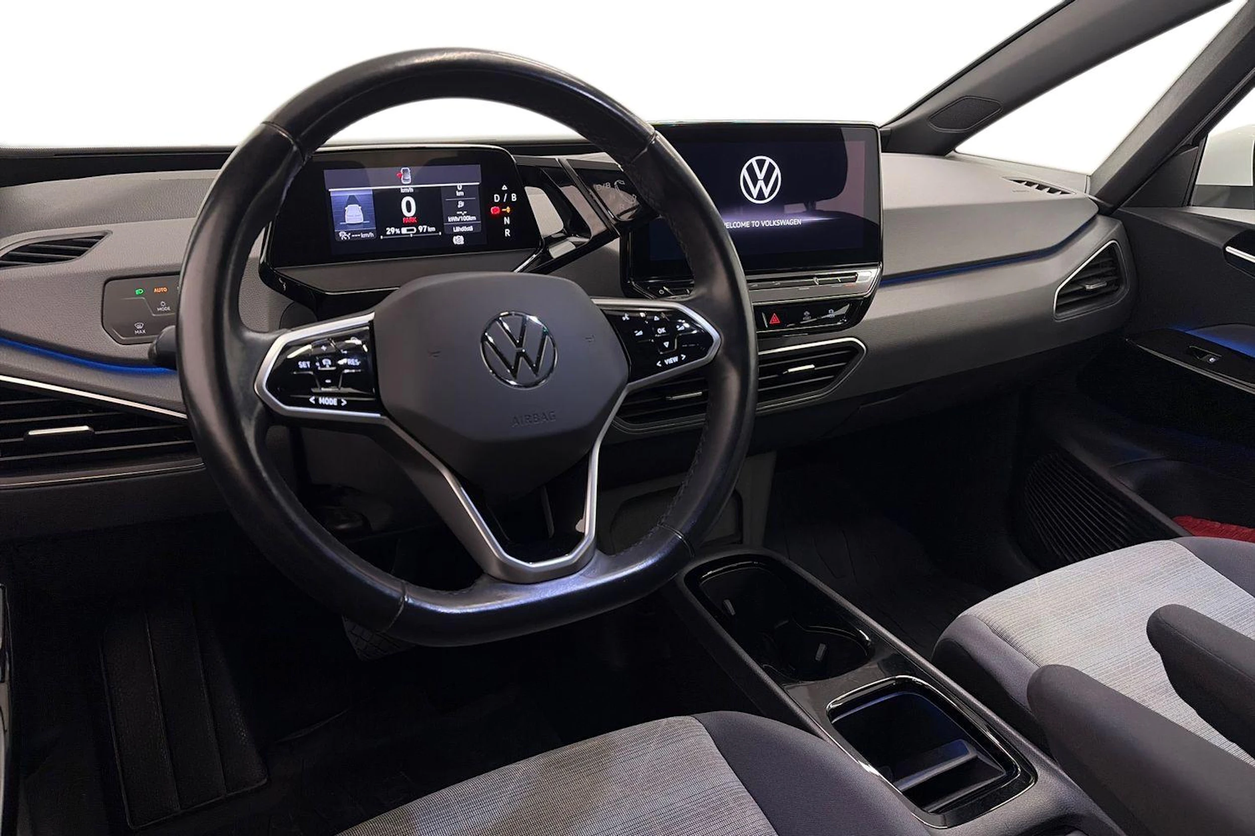 valkoinen Volkswagen ID.3 2021 kuva 6.