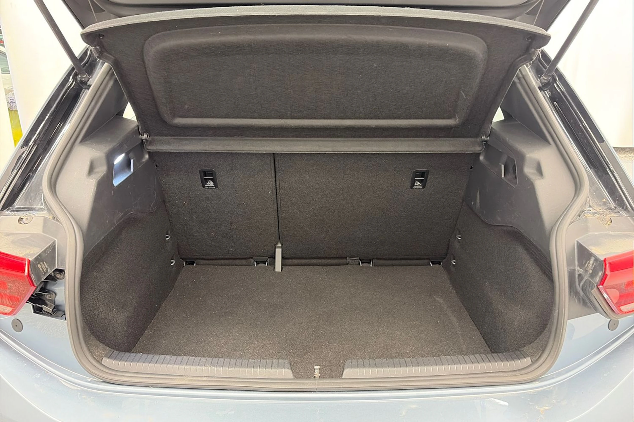 Sininen Volkswagen ID.3 2021 kuva 14.