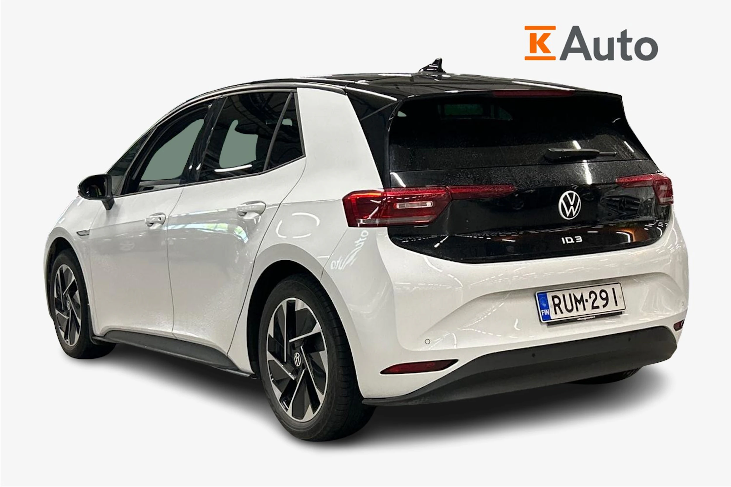 valkoinen Volkswagen ID.3 2021 kuva 2.
