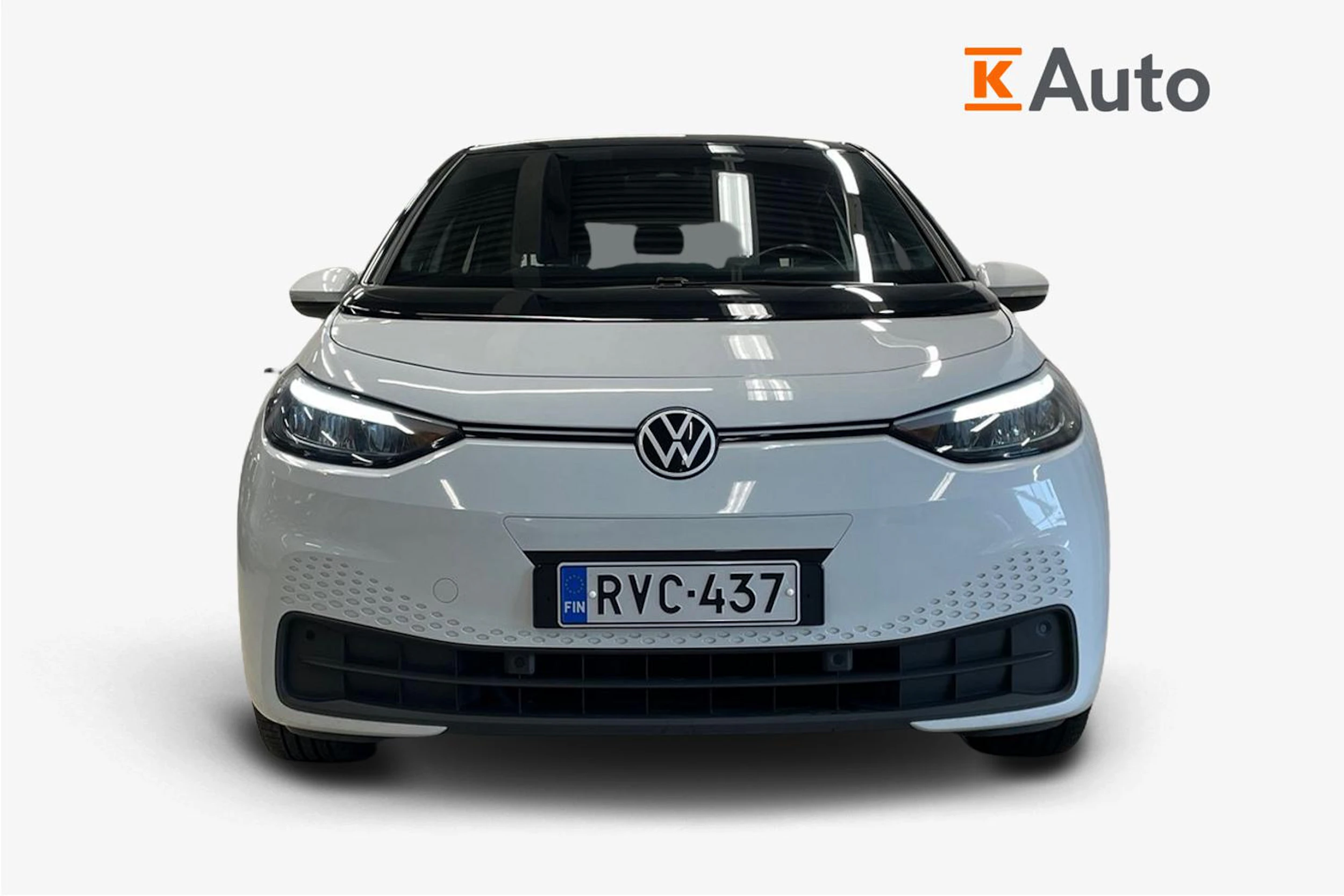 Valkoinen Volkswagen ID.3 2021 kuva 4.