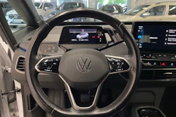Valkoinen Volkswagen ID.3 2021 kuva 11.