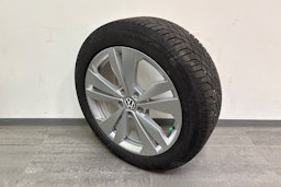 sininen Volkswagen ID.3 2021 kuva 13.