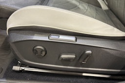 sininen Volkswagen ID.3 2021 kuva 15.