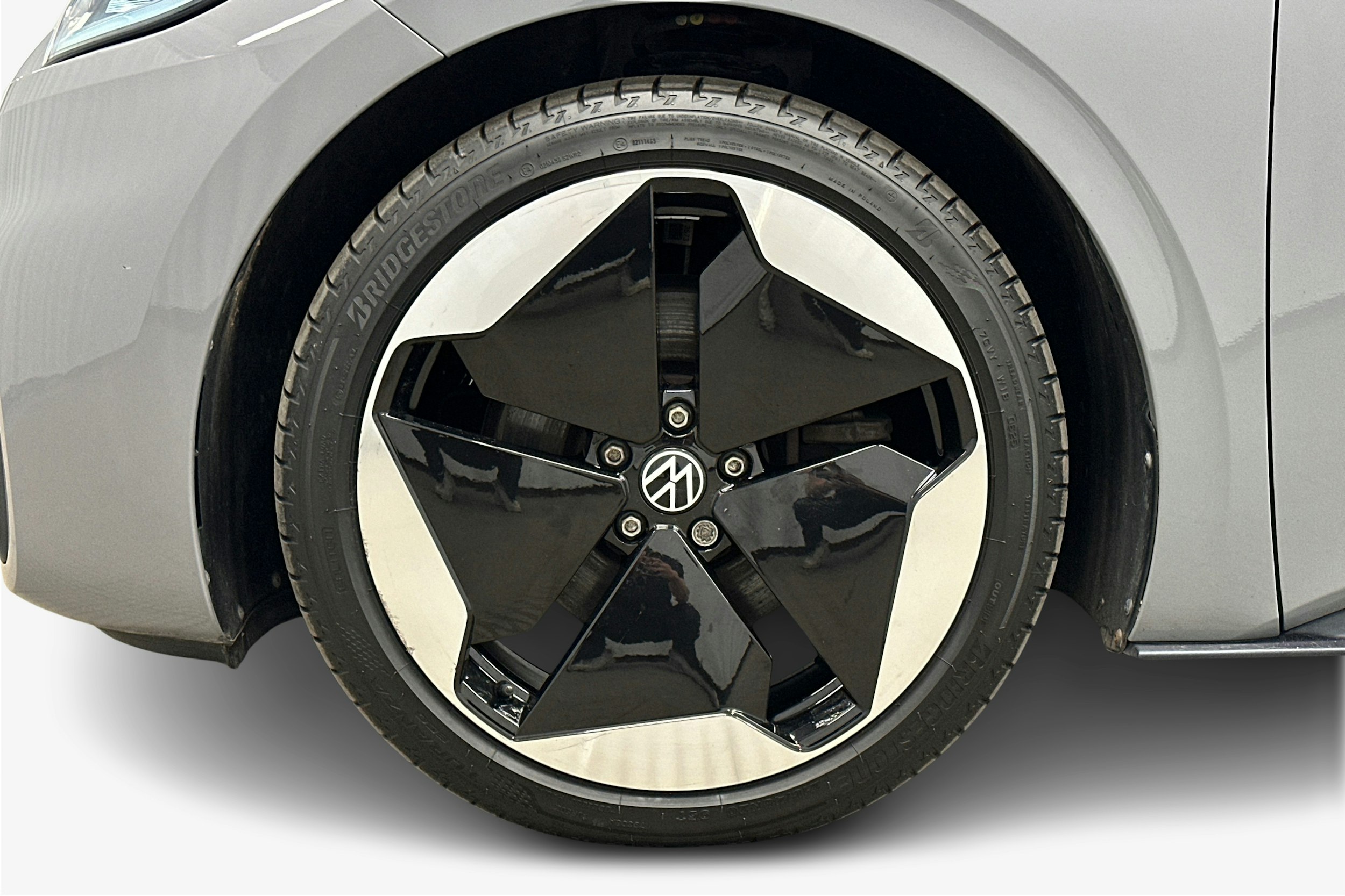 harmaa Volkswagen ID.3 2021 kuva 11.