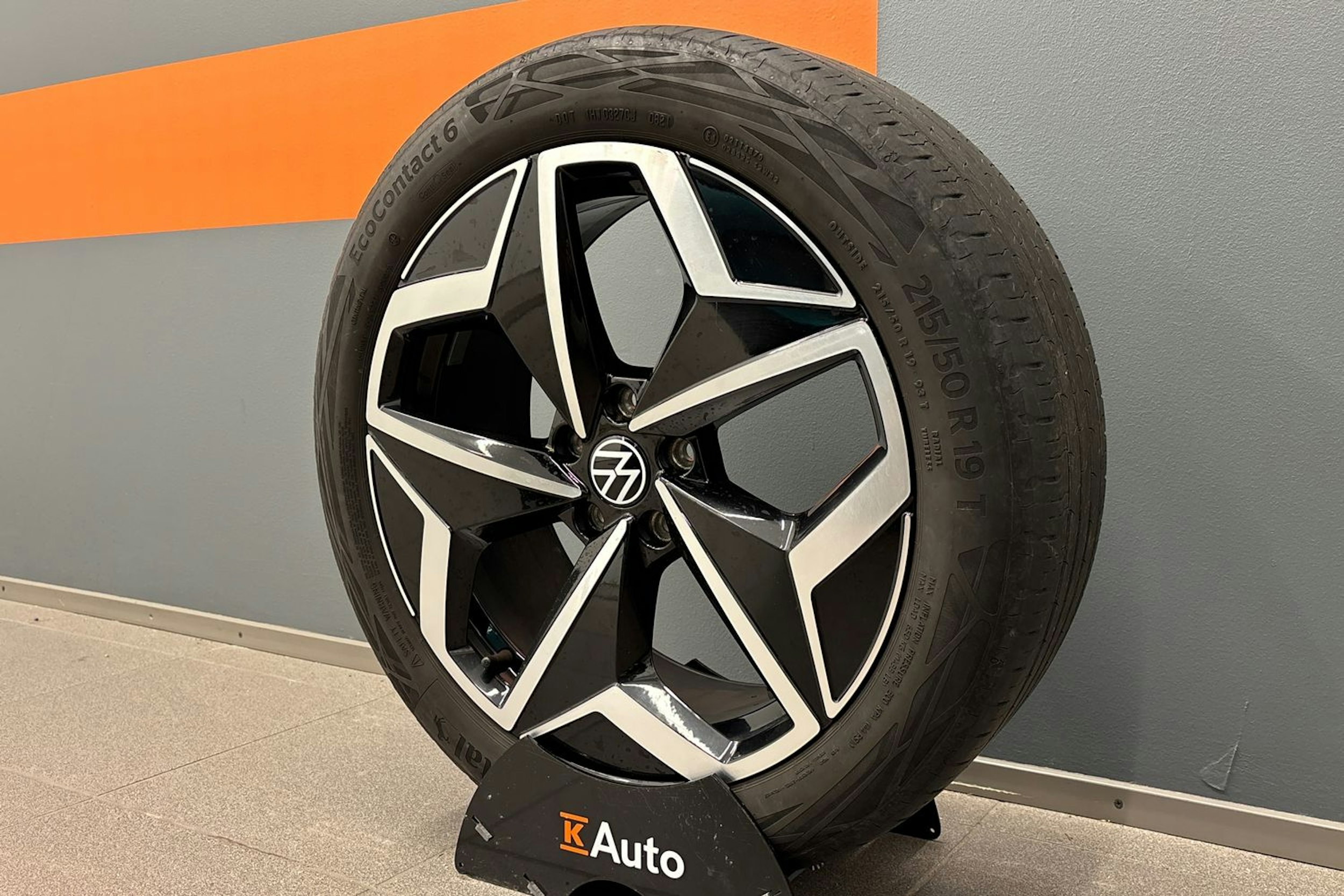 turkoosi Volkswagen ID.3 2021 kuva 13.