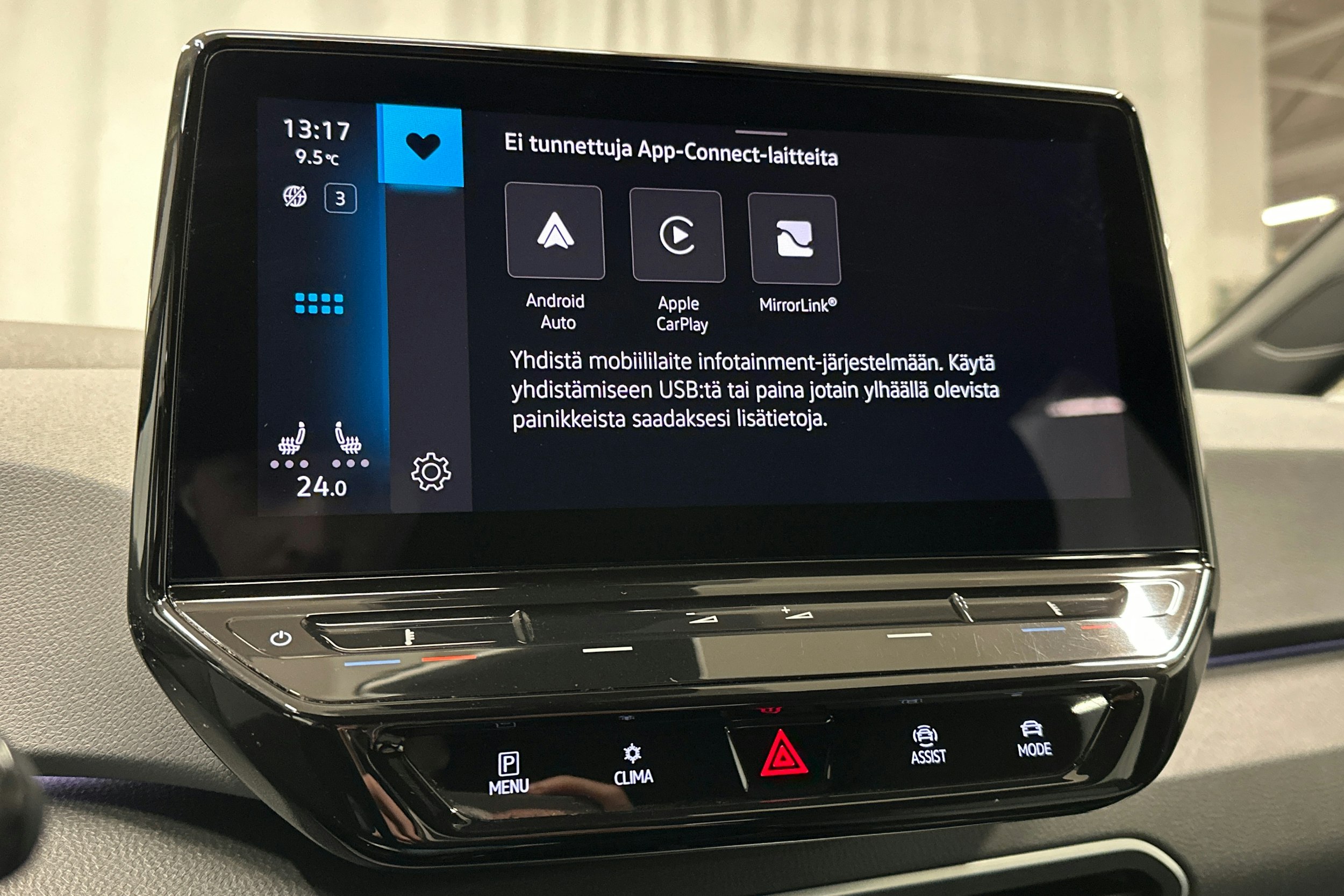 valkoinen Volkswagen ID.3 2022 kuva 21.