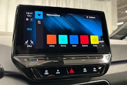 valkoinen Volkswagen ID.3 2022 kuva 22.