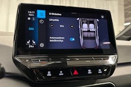 valkoinen Volkswagen ID.3 2022 kuva 23.