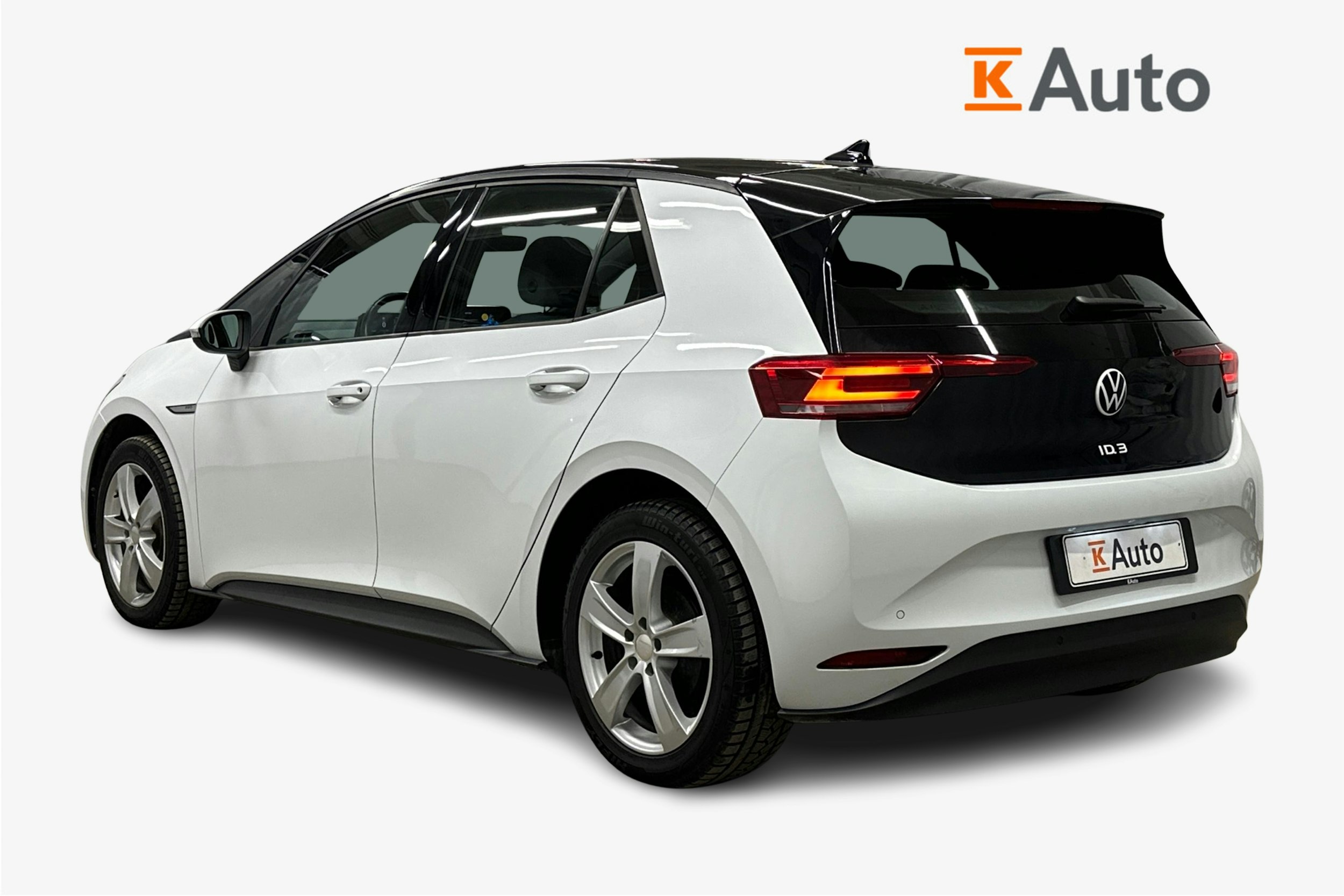 valkoinen Volkswagen ID.3 2022 kuva 2.