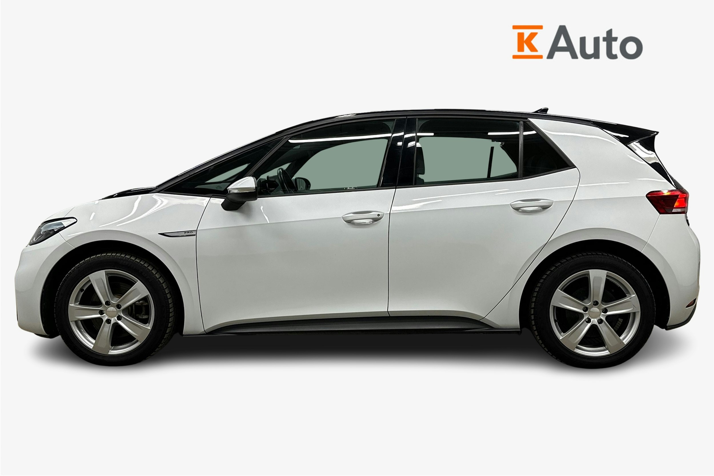 valkoinen Volkswagen ID.3 2022 kuva 5.