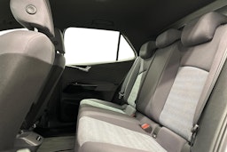 valkoinen Volkswagen ID.3 2022 kuva 8.