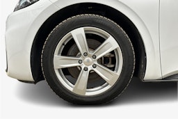 valkoinen Volkswagen ID.3 2022 kuva 9.