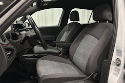 valkoinen Volkswagen ID.3 2022 kuva 12.