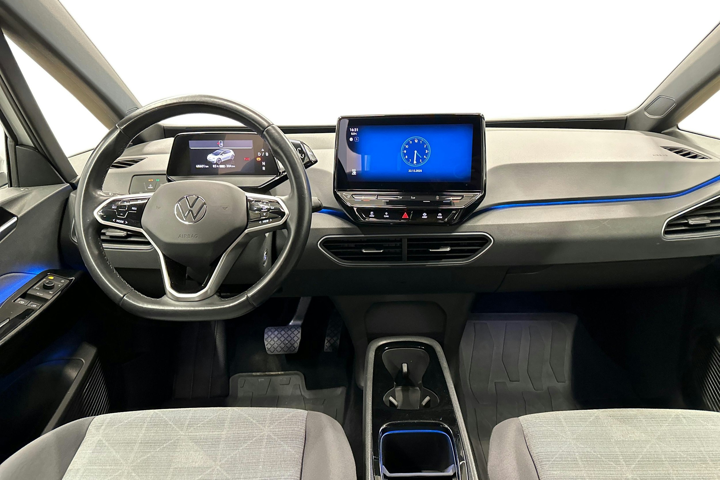 valkoinen Volkswagen ID.3 2022 kuva 9.