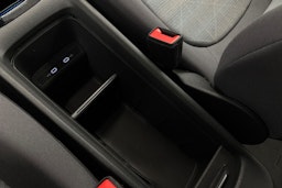 harmaa Volkswagen ID.3 2022 kuva 37.