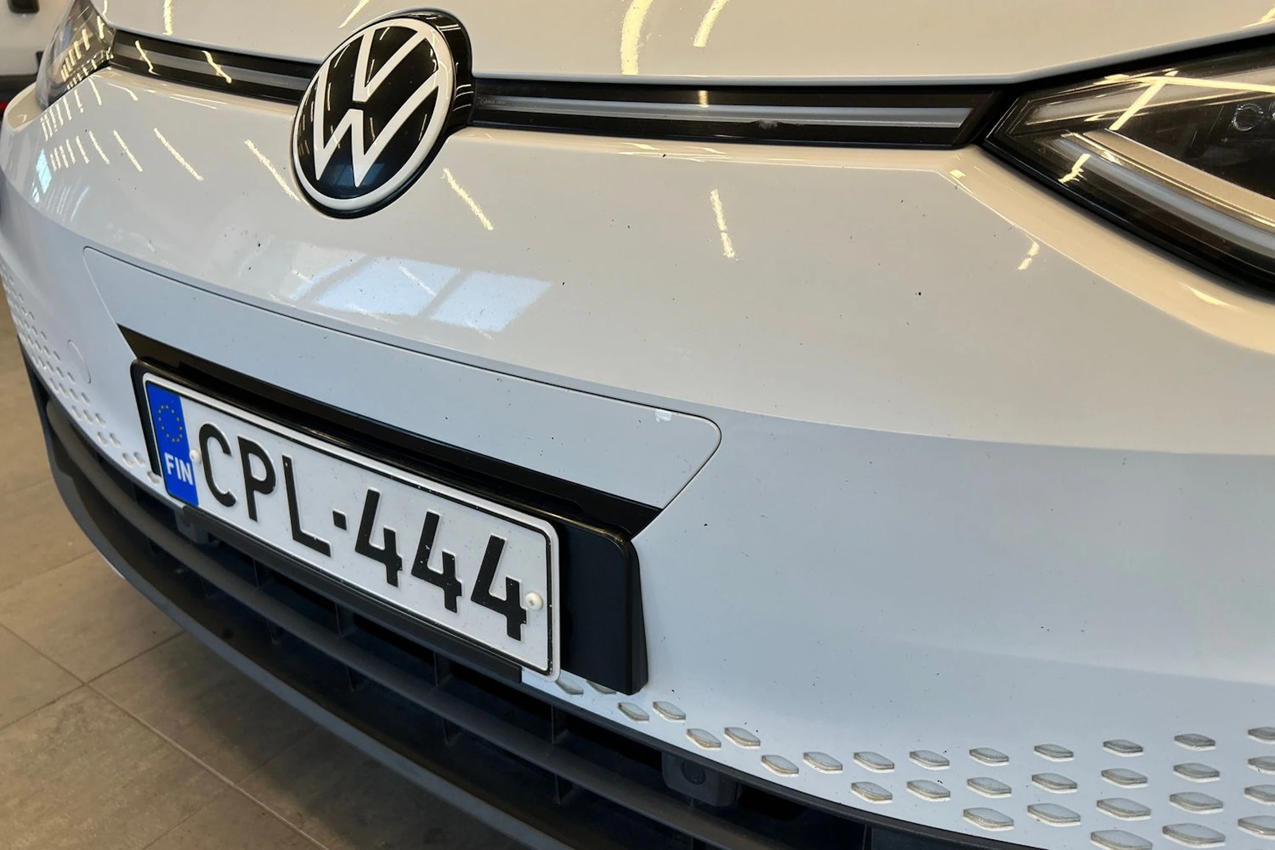 valkoinen Volkswagen ID.3 2022 kuva 32.