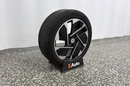 met. harmaa Volkswagen ID.3 2022 kuva 13.