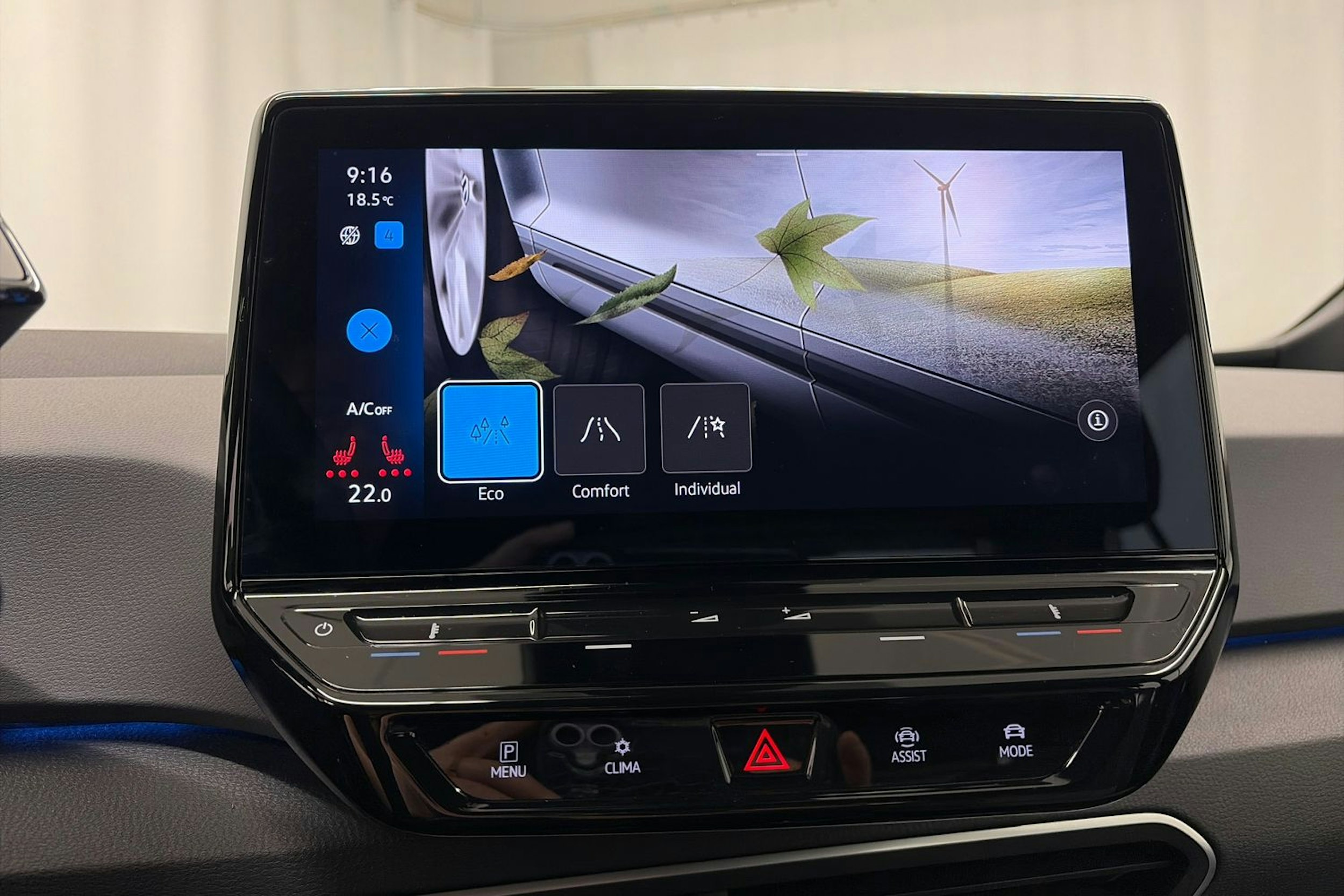 met. harmaa Volkswagen ID.3 2022 kuva 26.