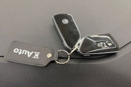 met. harmaa Volkswagen ID.3 2022 kuva 28.