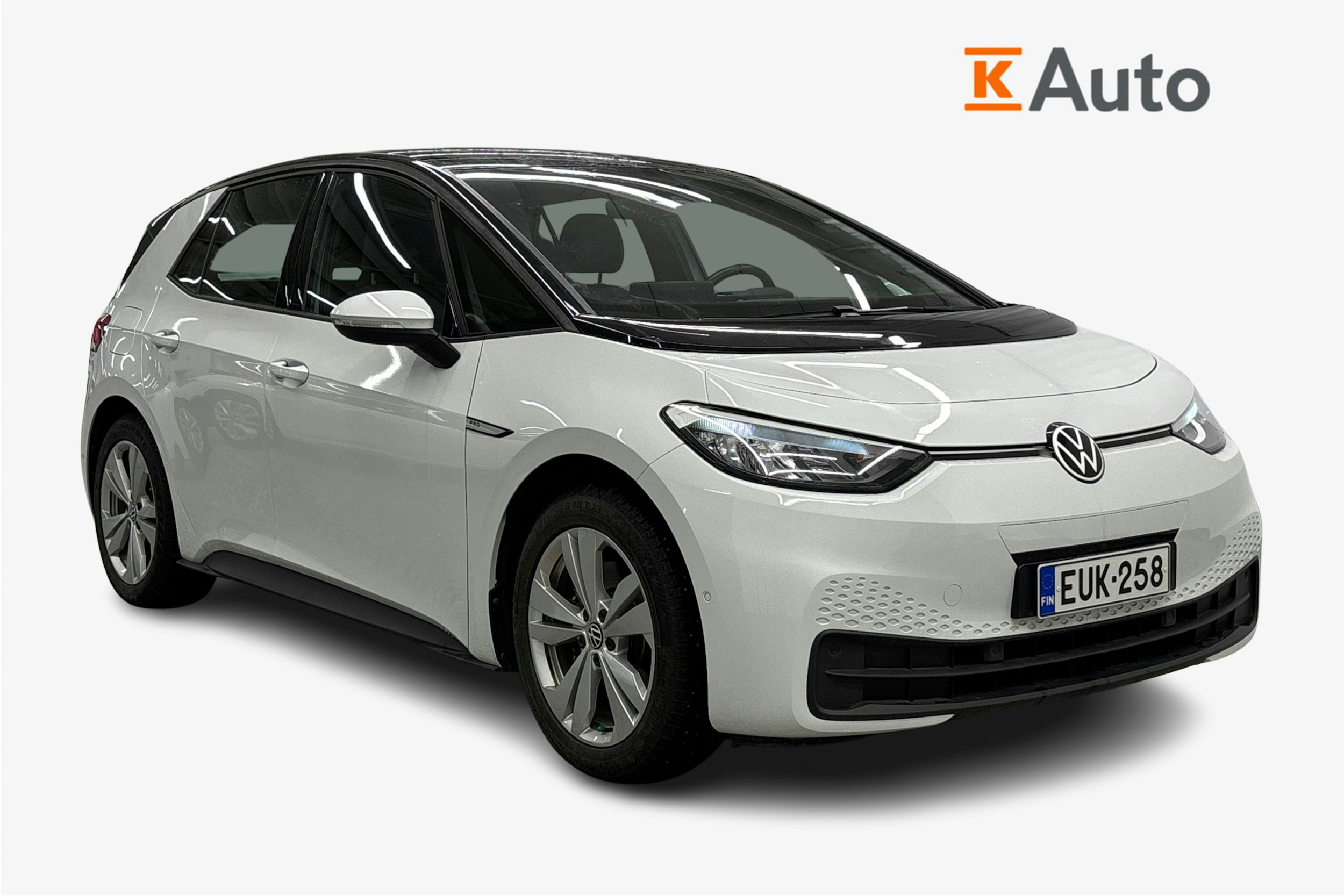 valkoinen Volkswagen ID.3 2022 kuva 1.