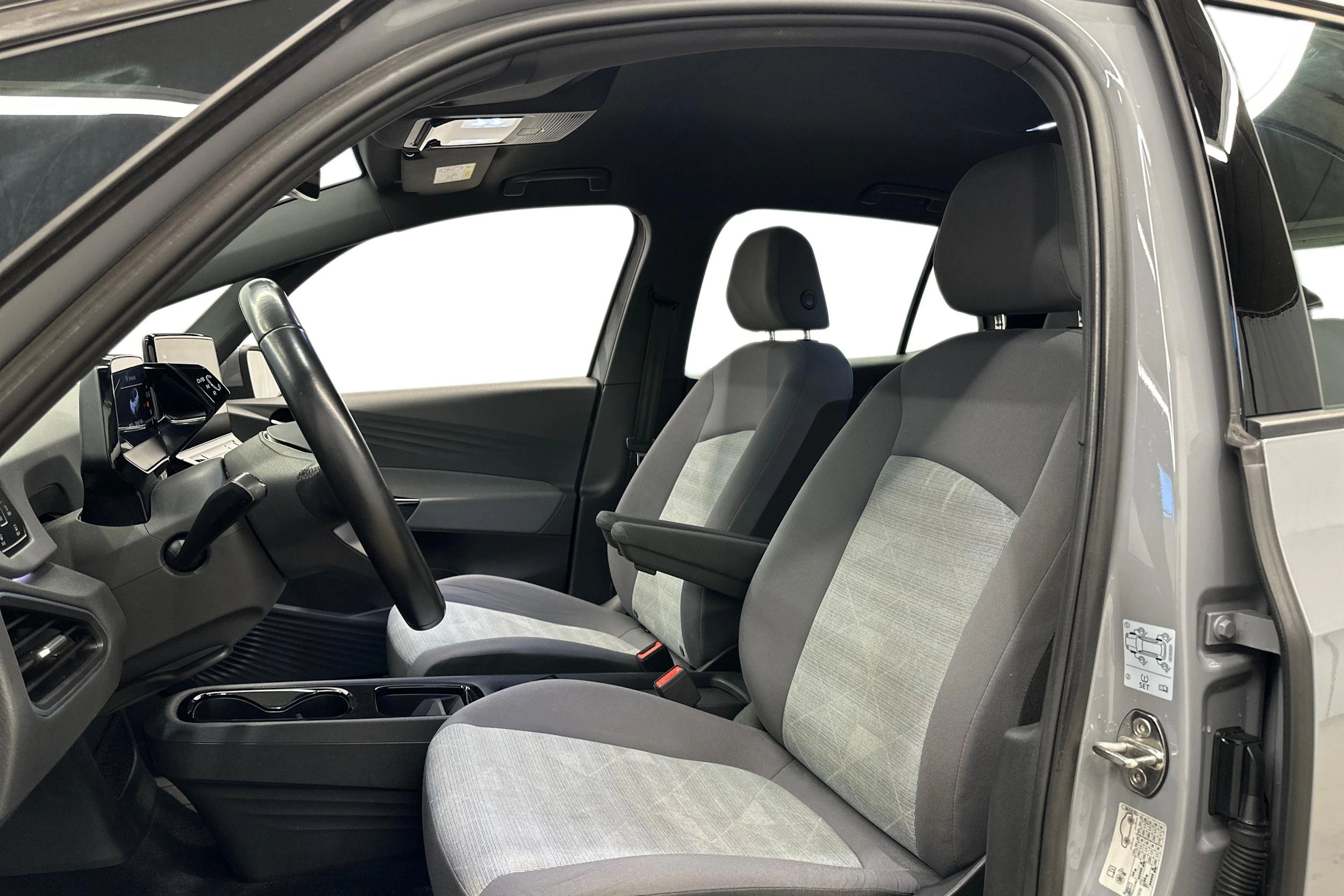 harmaa Volkswagen ID.3 2022 kuva 8.