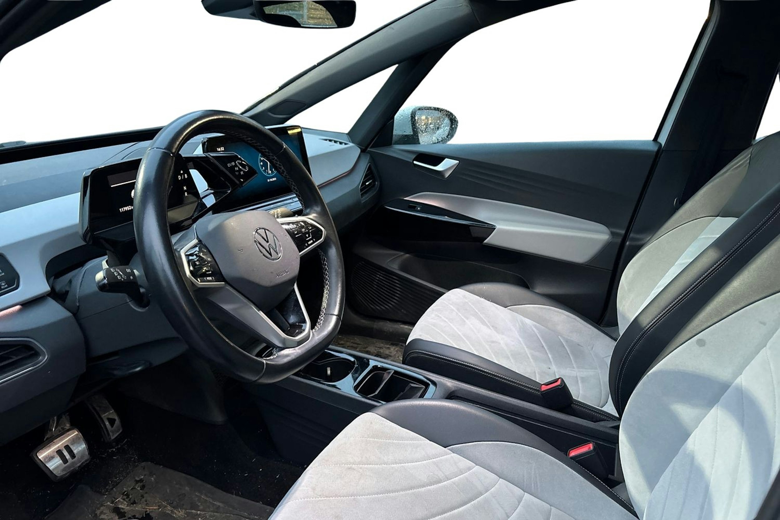 valkoinen Volkswagen ID.3 2022 kuva 3.