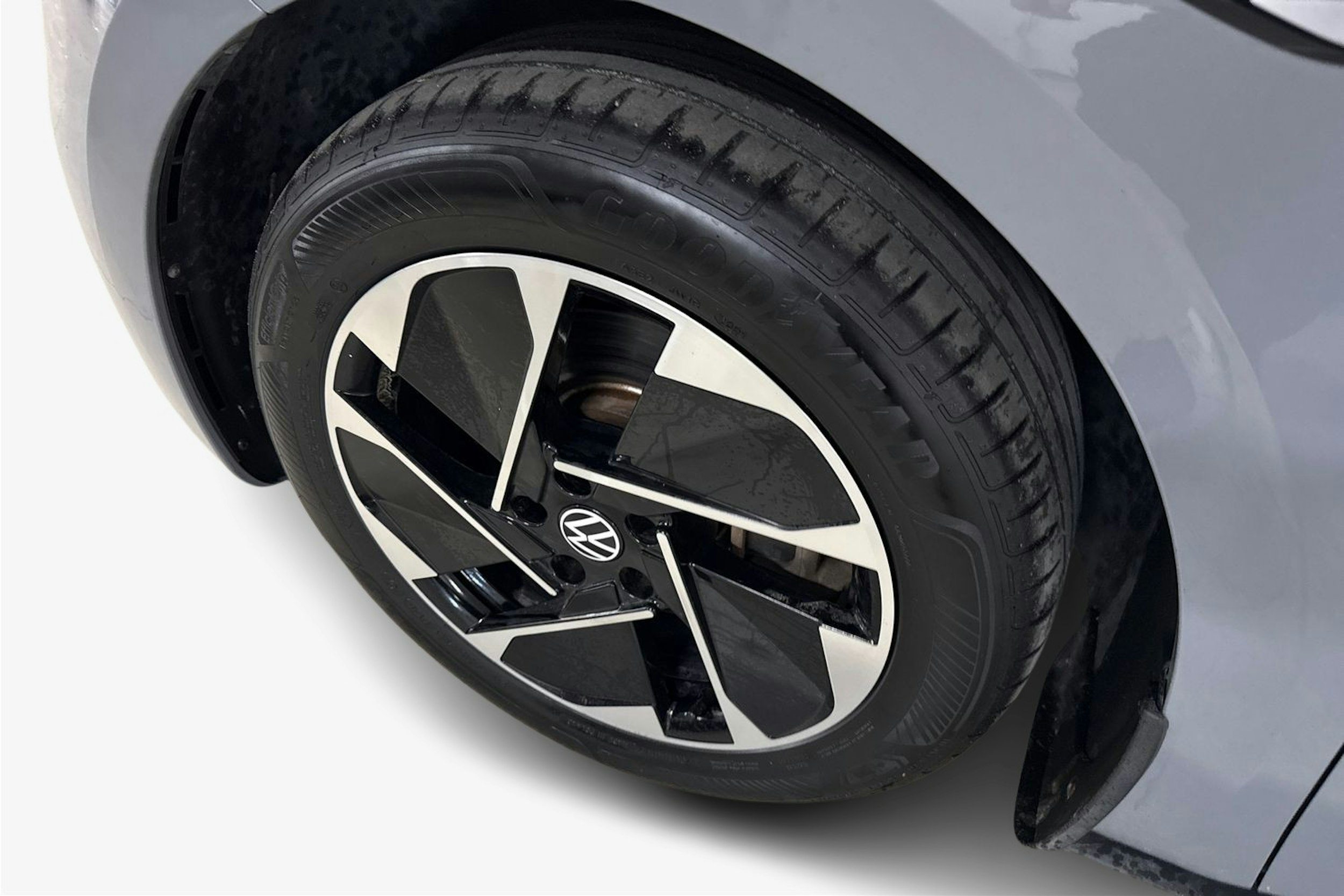 harmaa Volkswagen ID.3 2022 kuva 11.