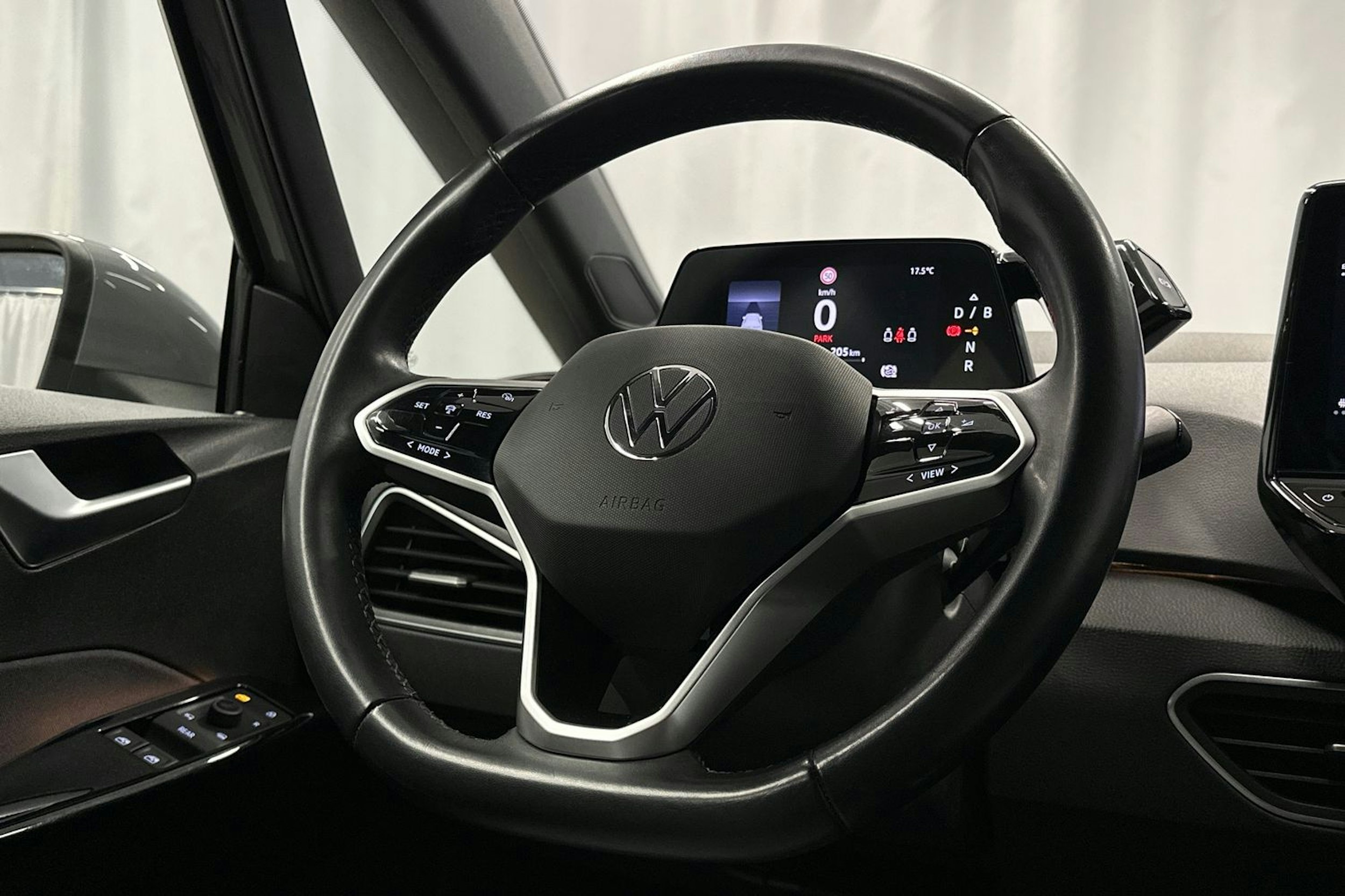 harmaa Volkswagen ID.3 2022 kuva 12.