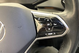 sininen Volkswagen ID.3 2022 kuva 18.