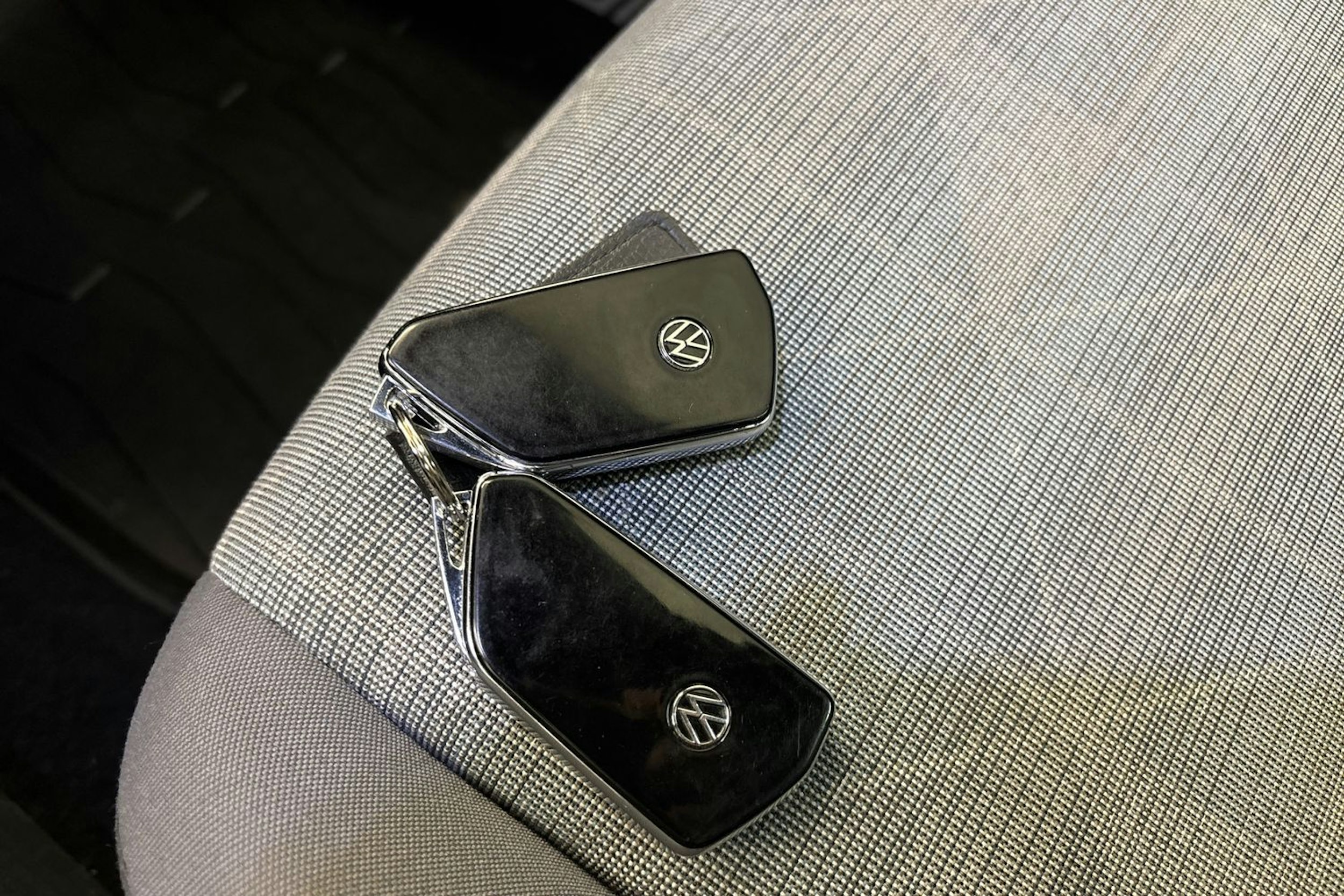 sininen Volkswagen ID.3 2022 kuva 26.