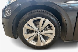 harmaa Volkswagen ID.3 2022 kuva 11.