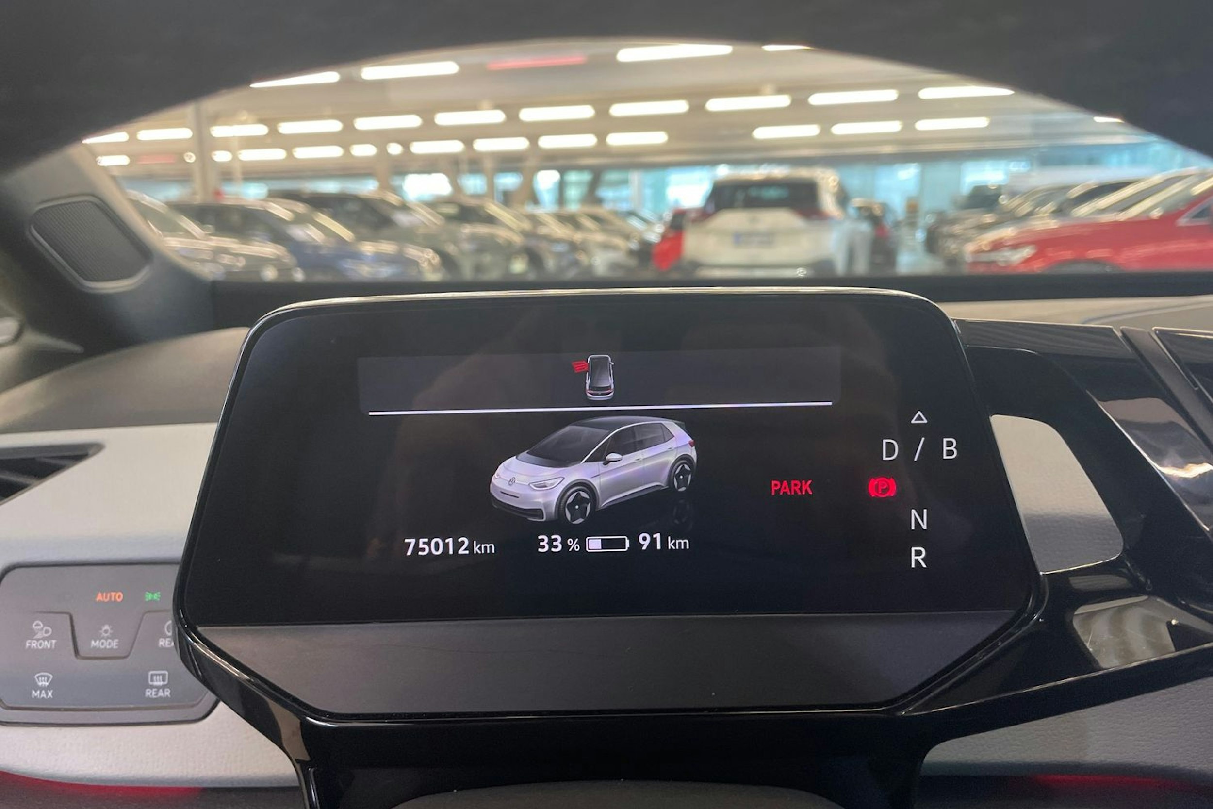 harmaa Volkswagen ID.3 2022 kuva 14.