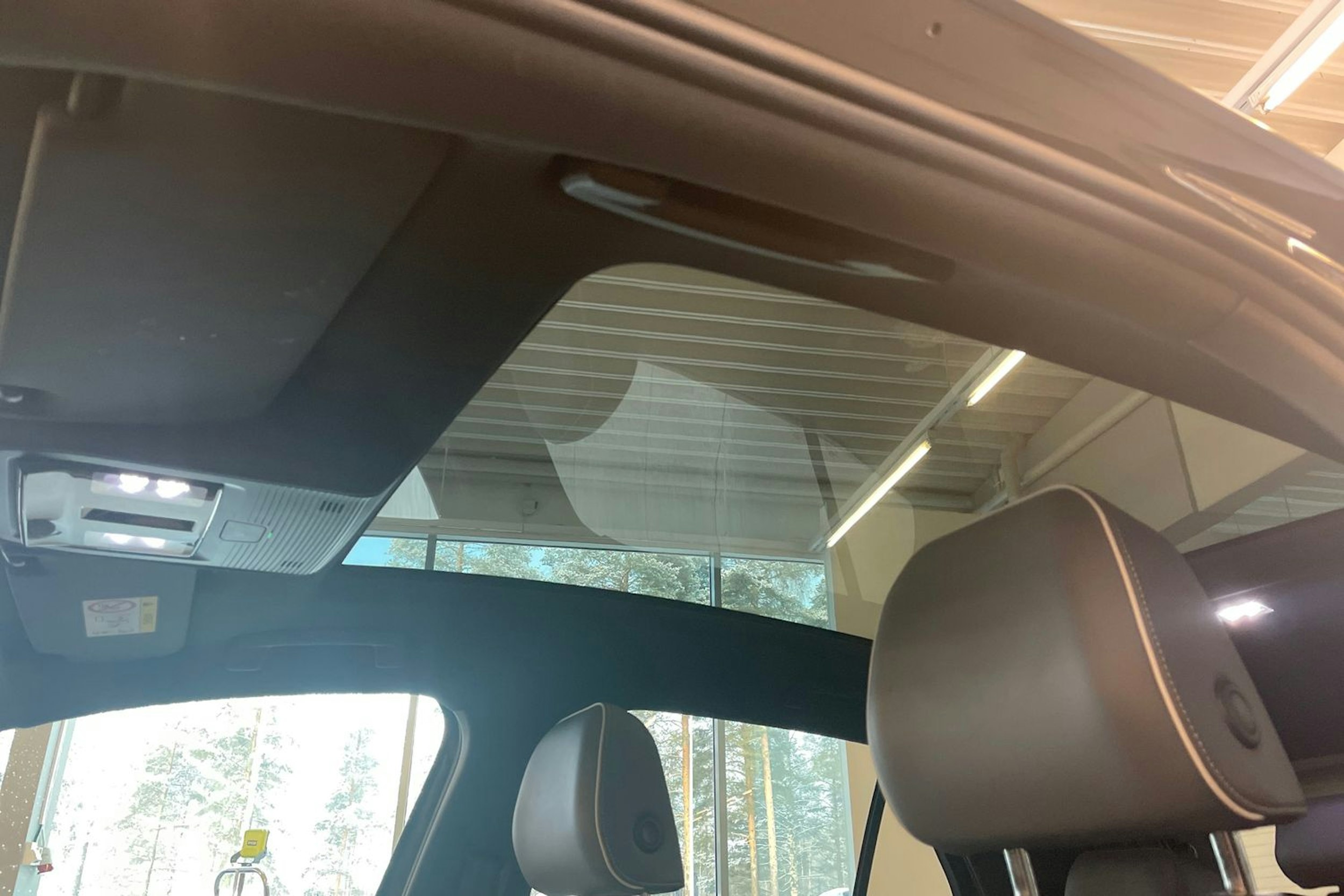 harmaa Volkswagen ID.3 2022 kuva 19.