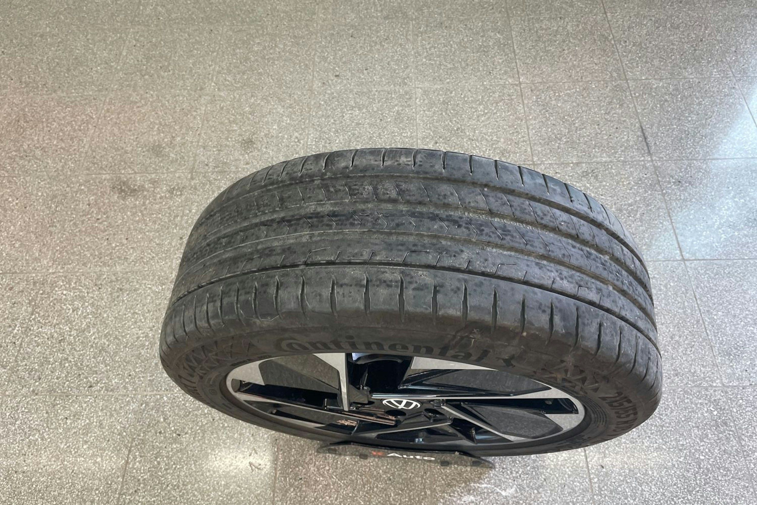 harmaa Volkswagen ID.3 2022 kuva 24.